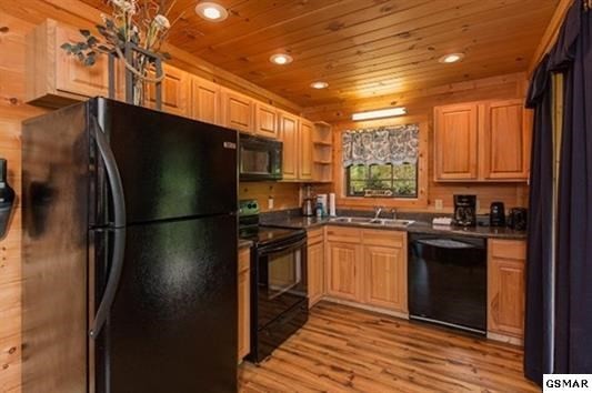 2519 Wildcat Ridge Road Sevierville, TN 37862 - Photo 7 of 28