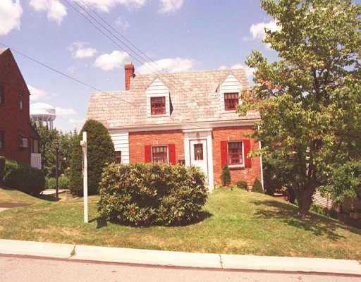 23 Leon Road Green Tree, PA 15220 - Photo 1 of 1 Gallery Image 1