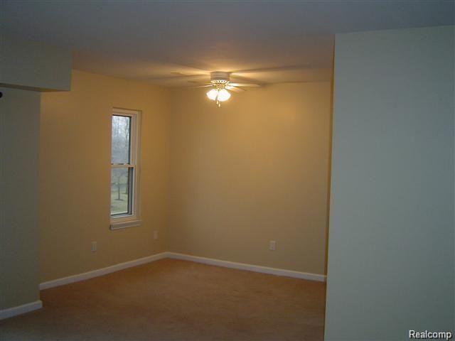32013 West 12 Mile Road, Unit 313 Farmington Hills, MI 48334 - Photo 6 of 15