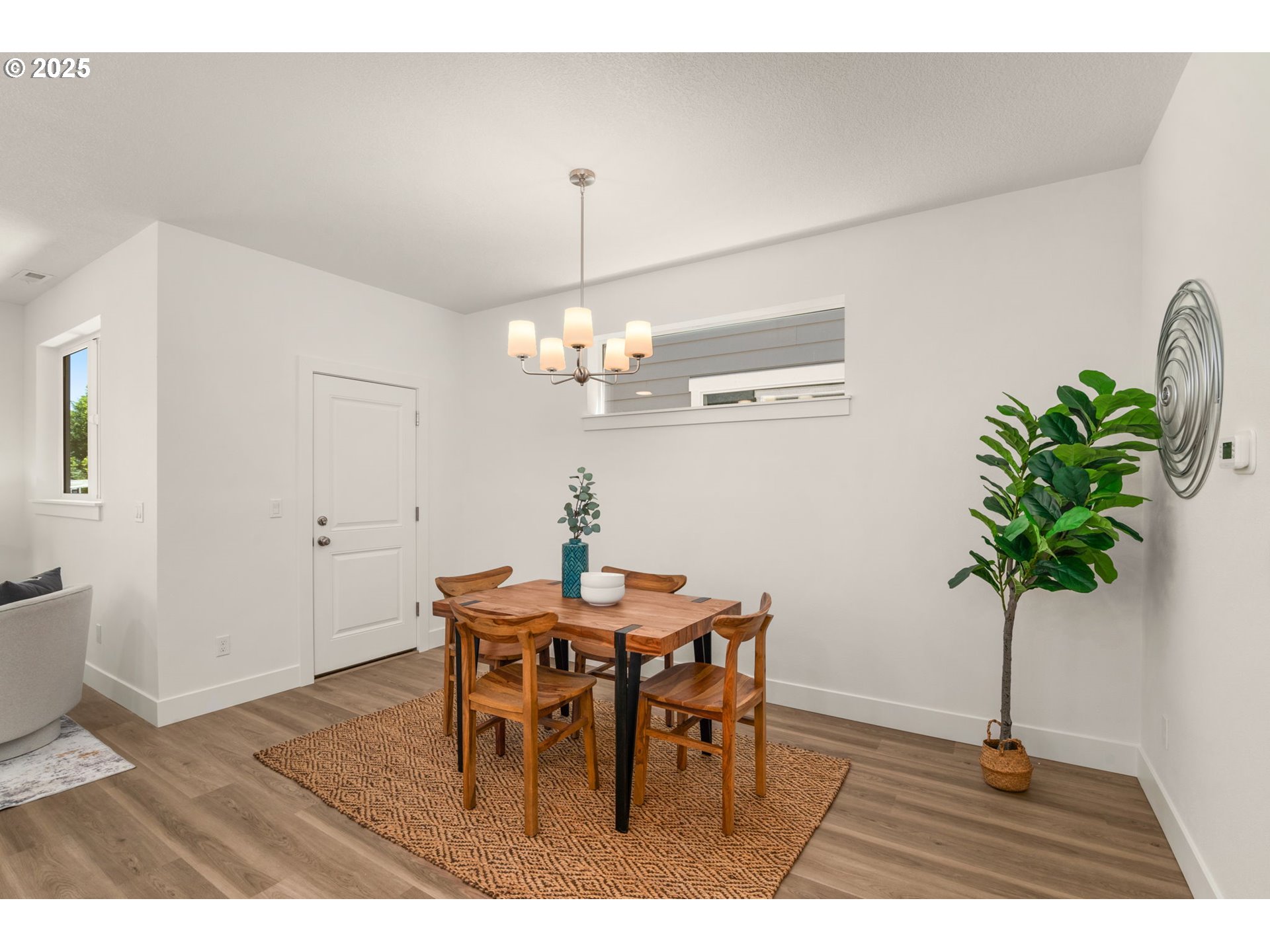 18989 Southwest Hazelwood Lane, Unit L2 Beaverton, OR 97078 - Photo 14 of 26