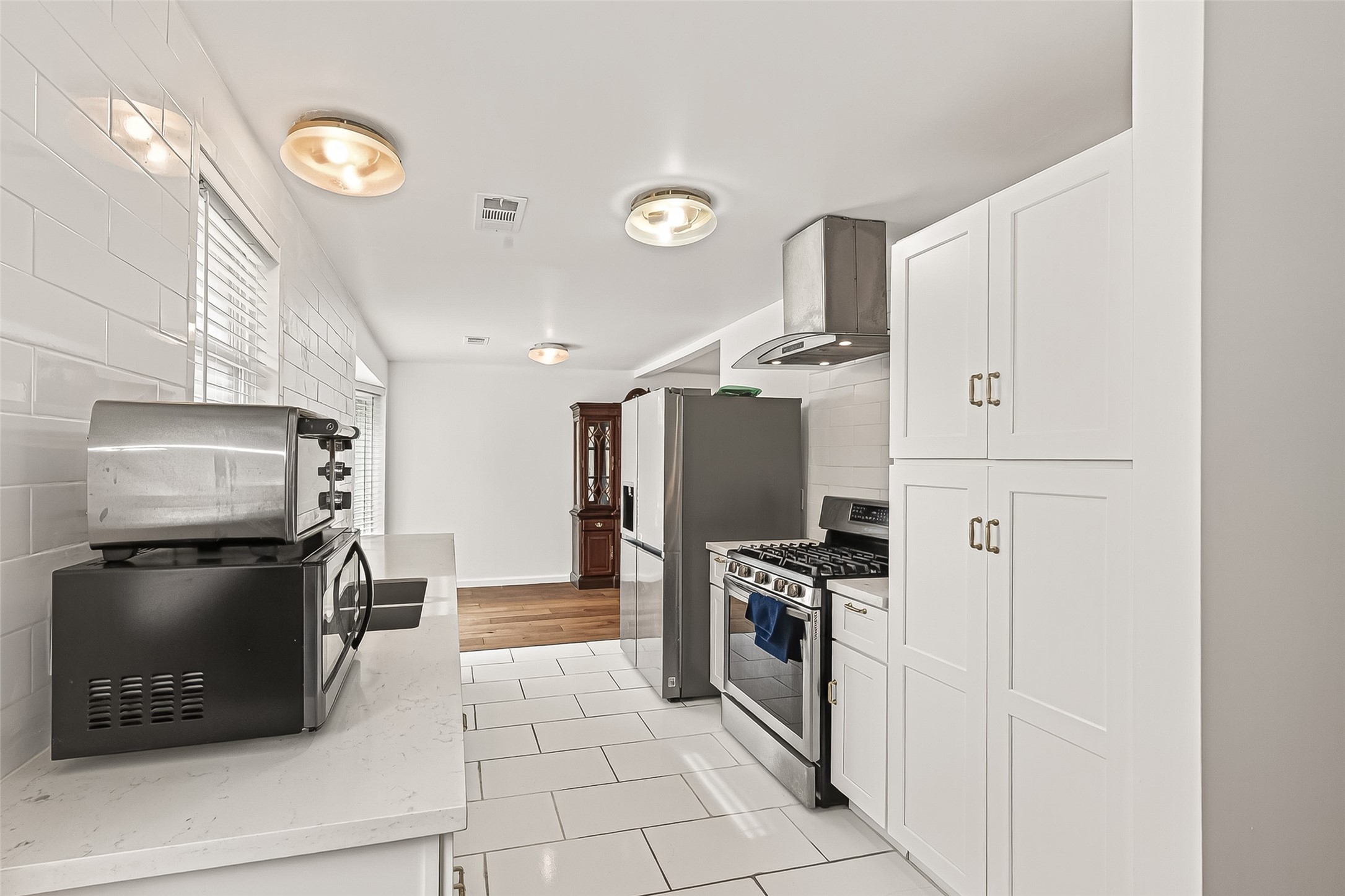 10823 Sandstone Street Houston, TX 77072 - Photo 18 of 43