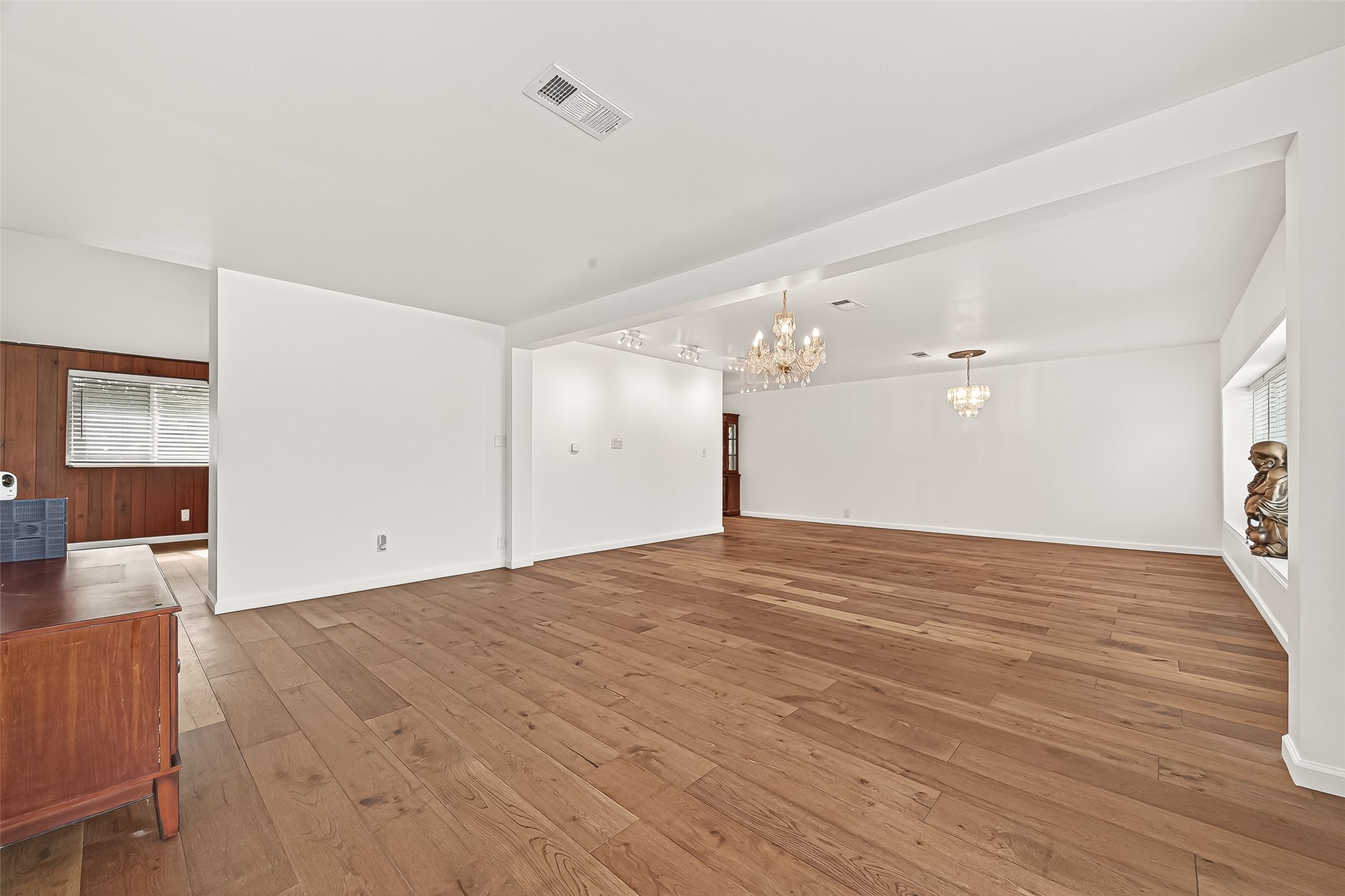 10823 Sandstone Street Houston, TX 77072 - Photo 6 of 43