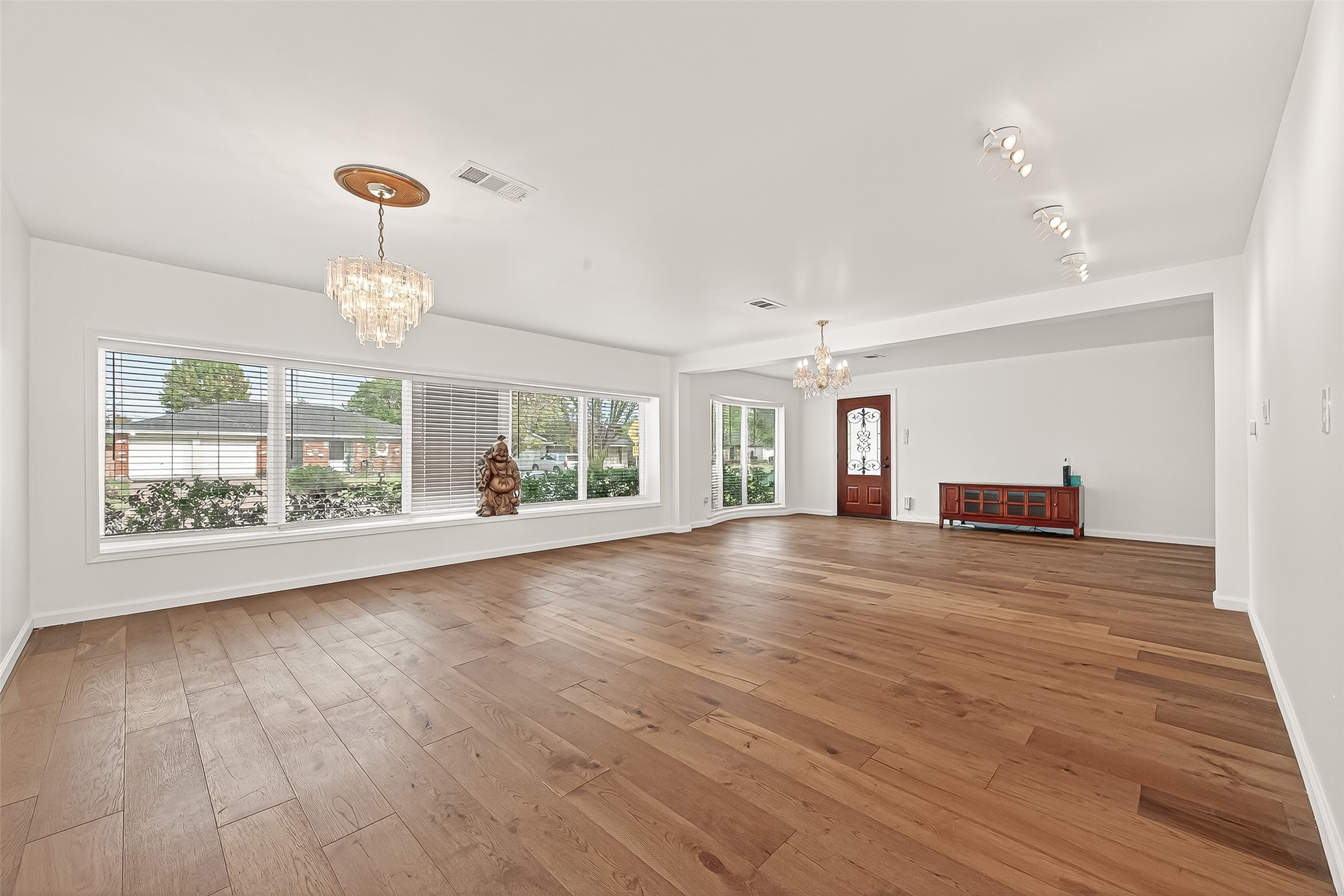 10823 Sandstone Street Houston, TX 77072 - Photo 10 of 43