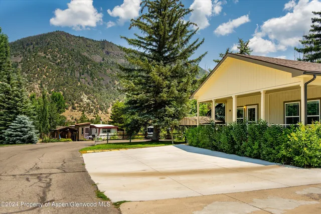 a house view with a outdoor space