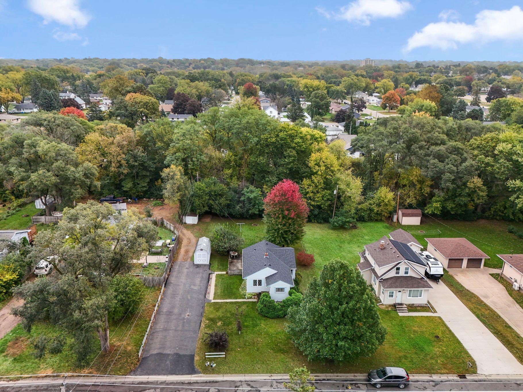 1740 English Street Maplewood, MN 55109 - Photo 19 of 20