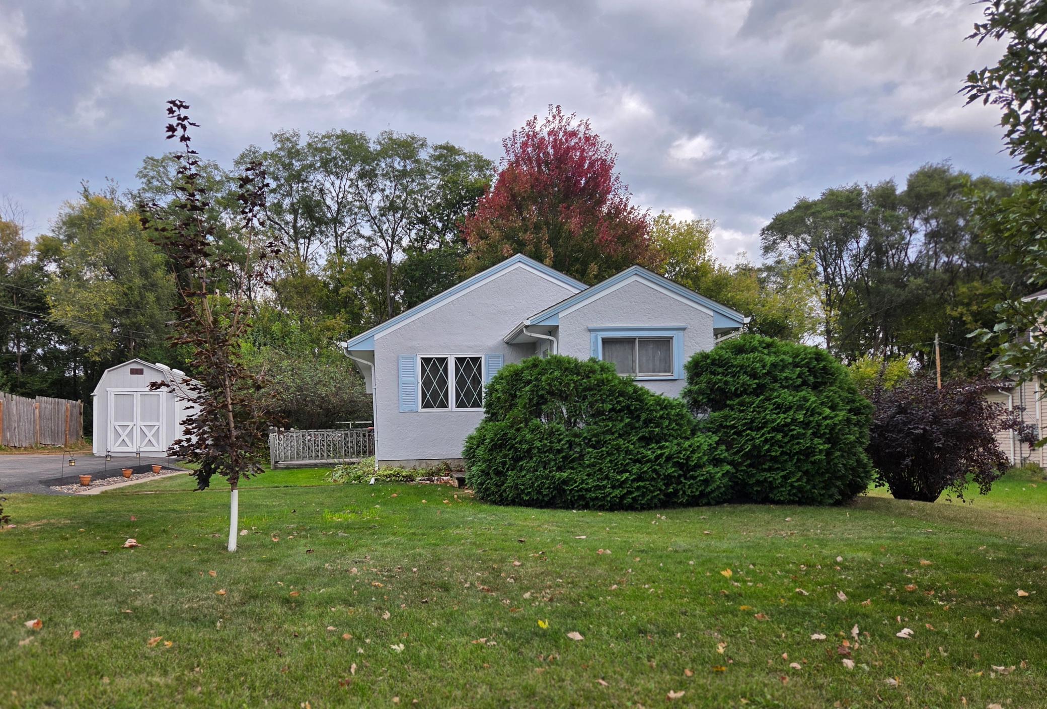 1740 English Street Maplewood, MN 55109 - Photo 2 of 20