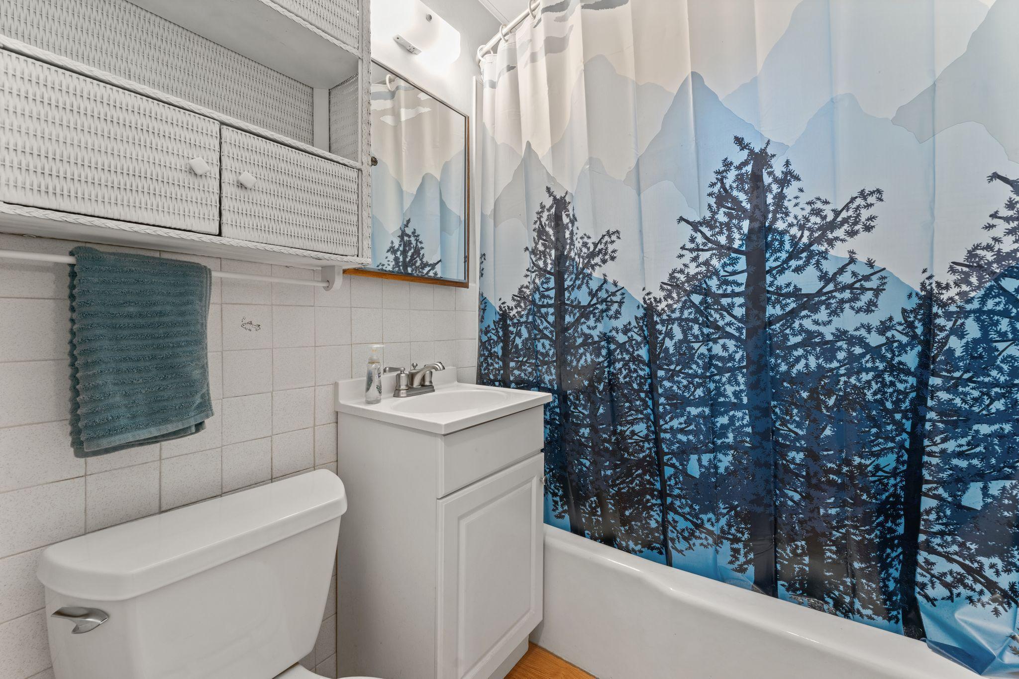 1740 English Street Maplewood, MN 55109 - Photo 10 of 20