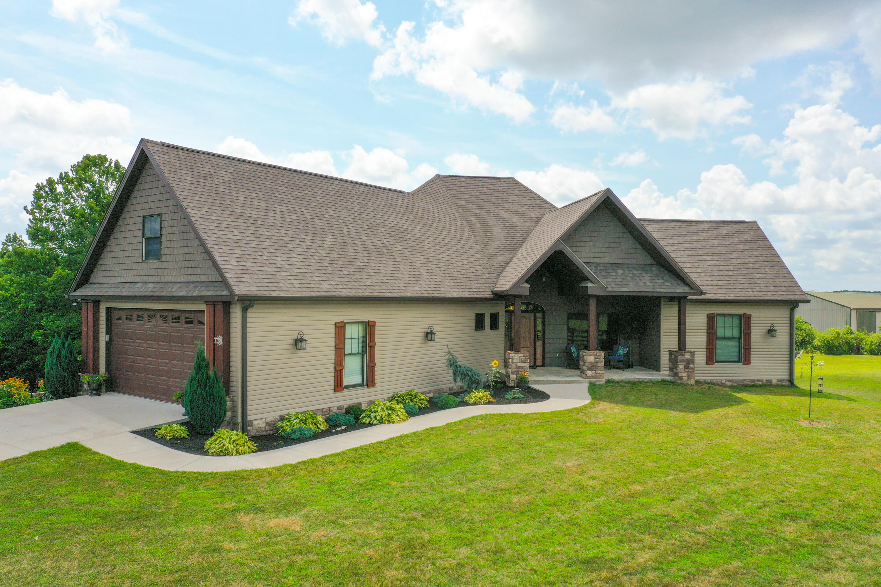 1786 Pine Top Road London, KY 40741 - Photo 1 of 67 DJI_0034