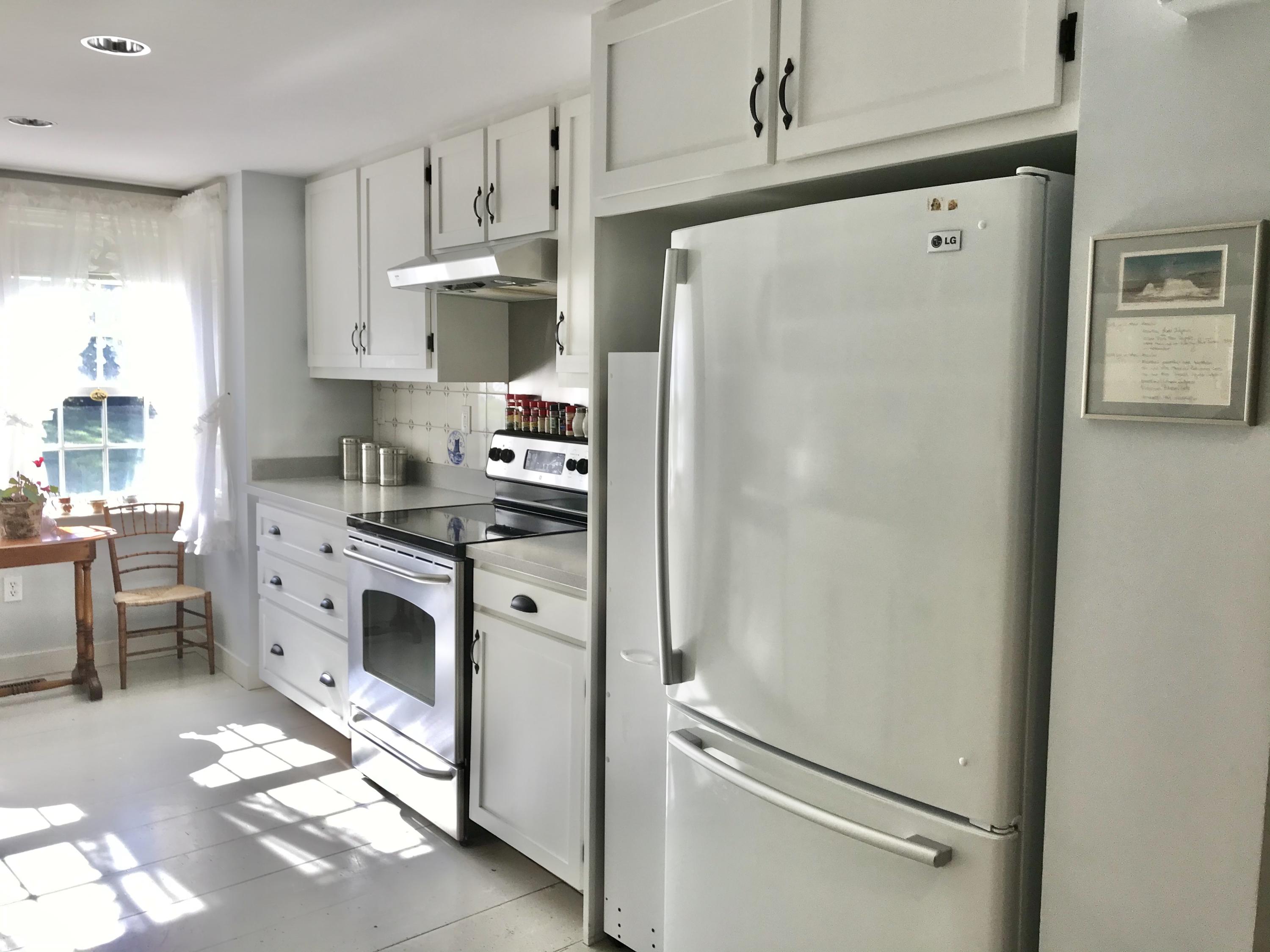 9 Bayview Road Harwich Port, MA 02646 - Photo 5 of 32 IMG_2946