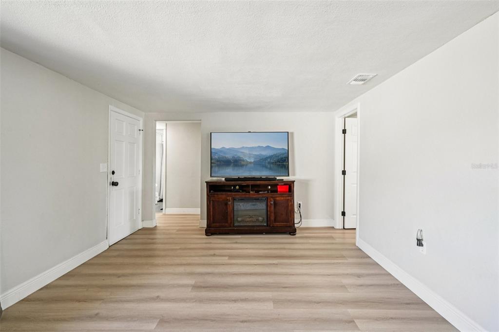 3431 Springfield Drive Holiday, FL 34691 - Photo 11 of 71