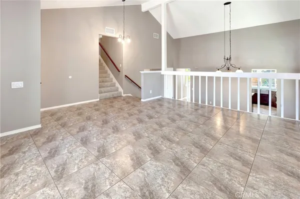 $1,250,000 | 25452 Esrose Court, Lake Forest, CA 92630