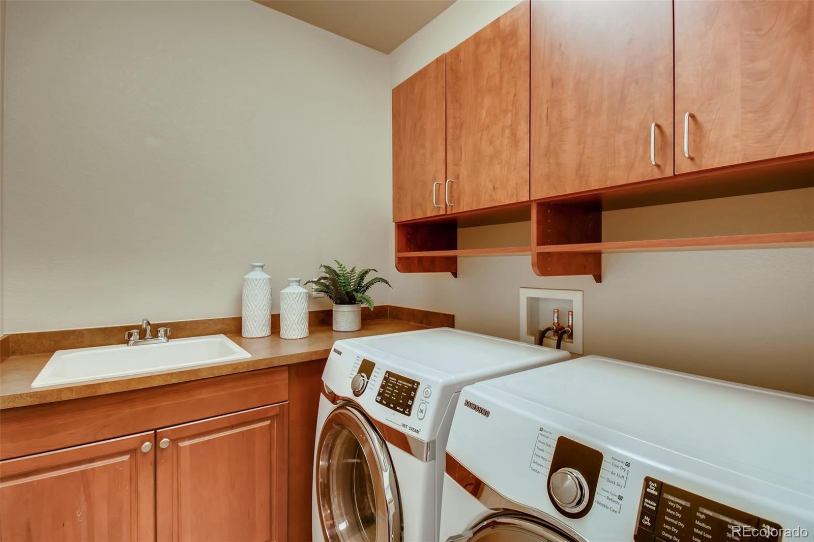 9650 Sunset Hill Circle Lone Tree, CO 80124 - Photo 17 of 32