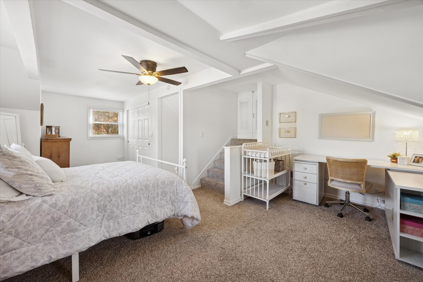 601 Homestead Road La Grange Park, IL 60526 - Photo 22 of 29 a bedroom with a bed and a desk