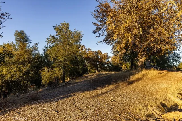 $839,000 | 5503 Whispering Pines Lane, Paso Robles, CA 93446