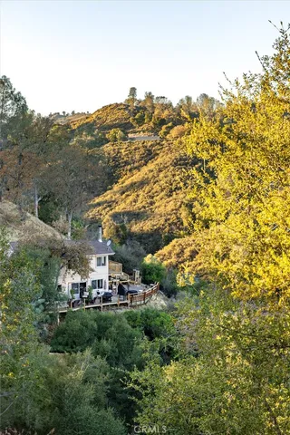 $839,000 | 5503 Whispering Pines Lane, Paso Robles, CA 93446