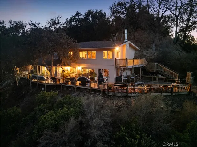 $839,000 | 5503 Whispering Pines Lane, Paso Robles, CA 93446