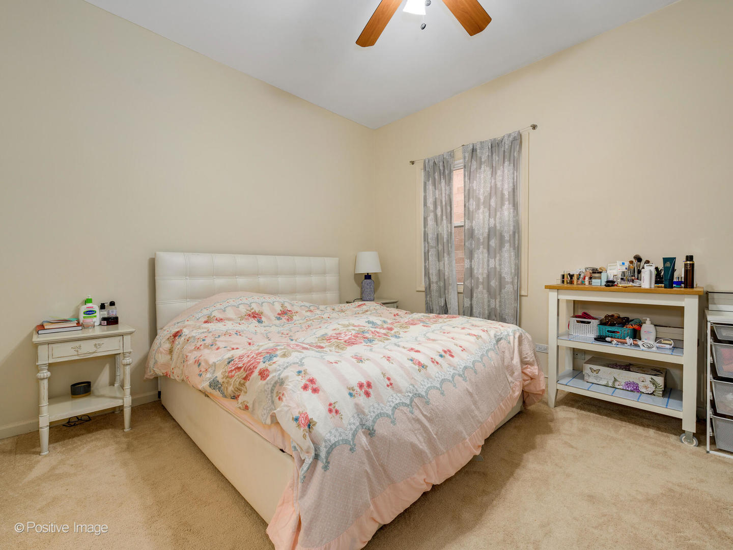1829 North Mohawk Street, Unit 2N Chicago, IL 60614 - Photo 14 of 16 a bedroom with a bed and a cabinets