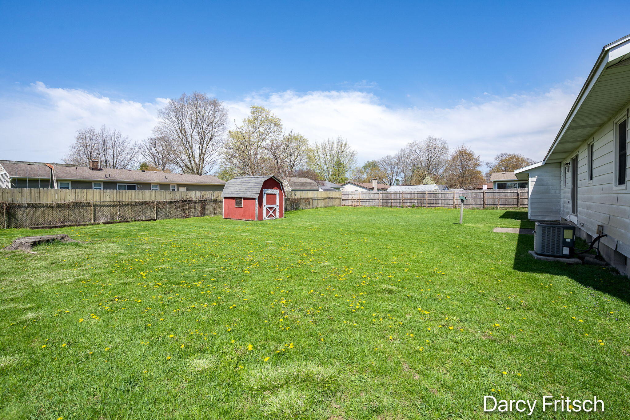 7117 Sunset Avenue Jenison, MI 49428 - Photo 5 of 29 5-web-or-mls-7117 Sunset Ave-5