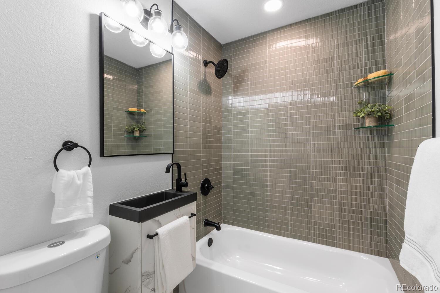 815 Perry Street Denver, CO 80204 - Photo 24 of 30 Gallery Image 24