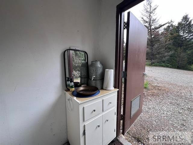 53 Squaw Creek Road Bancroft, ID 83217 - Photo 27 of 52