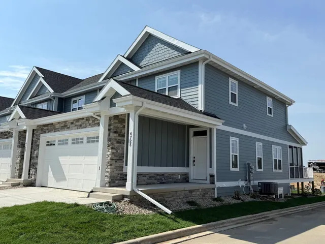 $465,000 | 4.2 Bellflower, DeForest, WI 53532