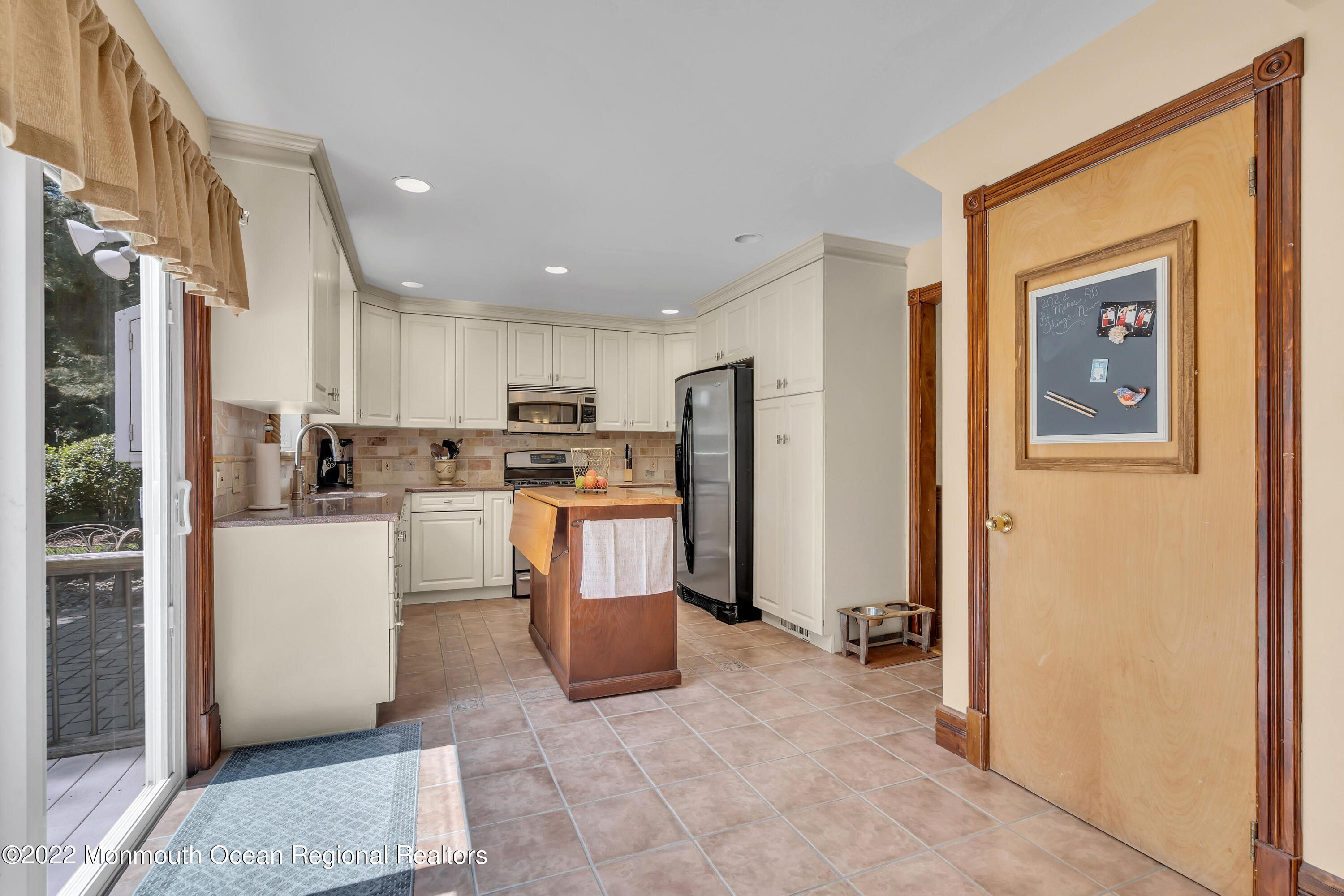 43 Millay Road Morganville, NJ 07751 - Photo 14 of 44 018__dsc1604