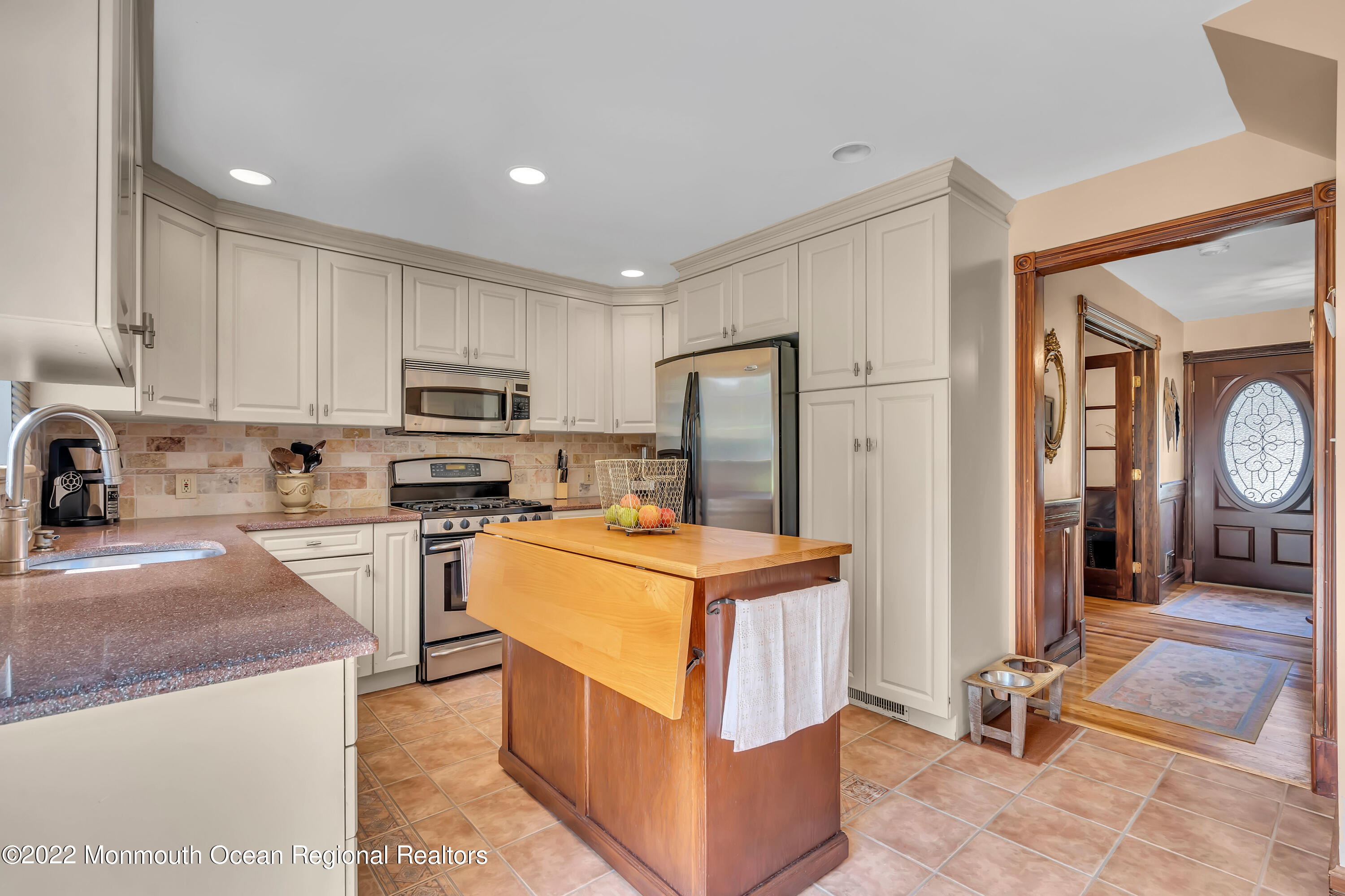 43 Millay Road Morganville, NJ 07751 - Photo 15 of 44 020__dsc1614