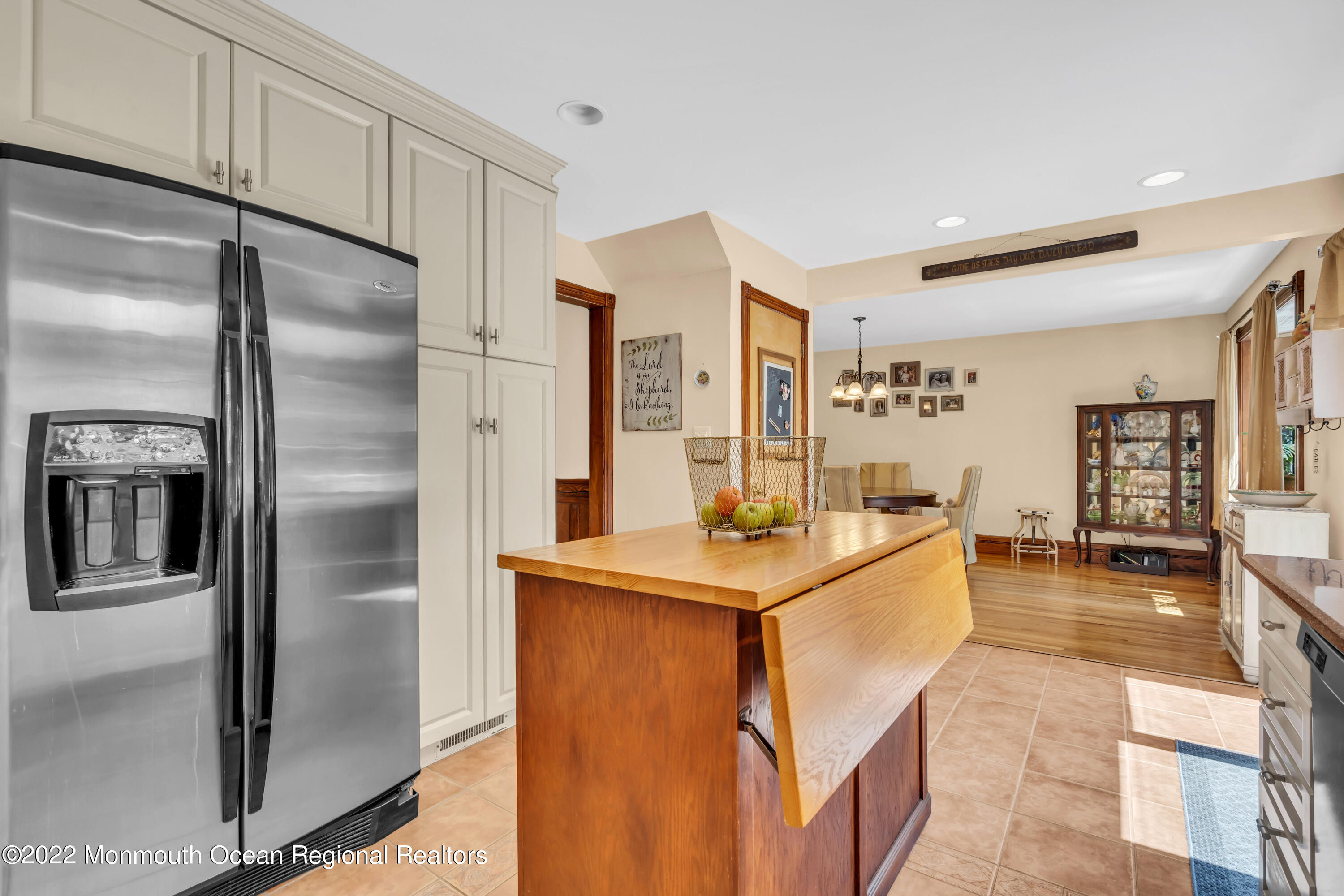 43 Millay Road Morganville, NJ 07751 - Photo 16 of 44 021__dsc1624
