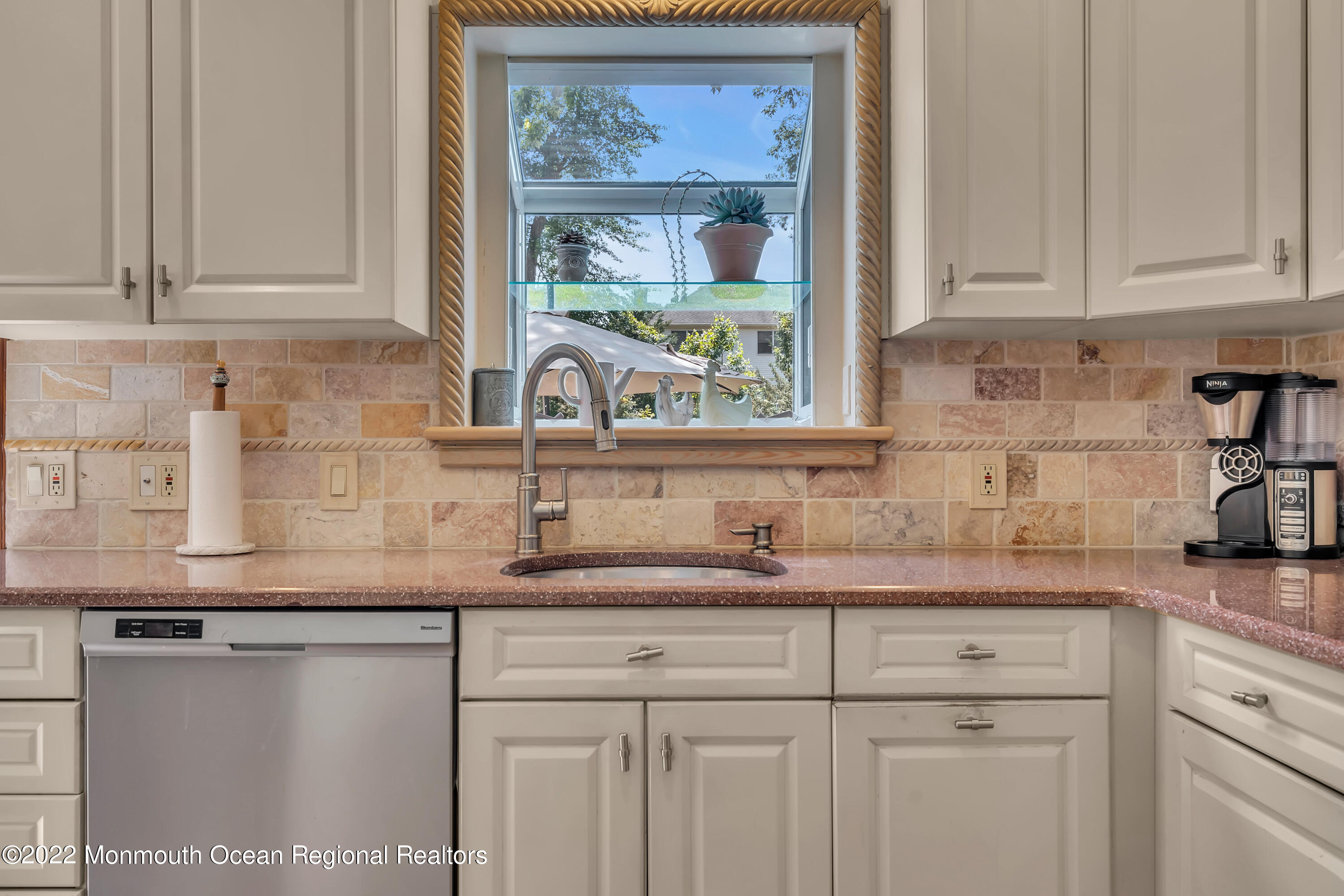 43 Millay Road Morganville, NJ 07751 - Photo 17 of 44 023__dsc1639