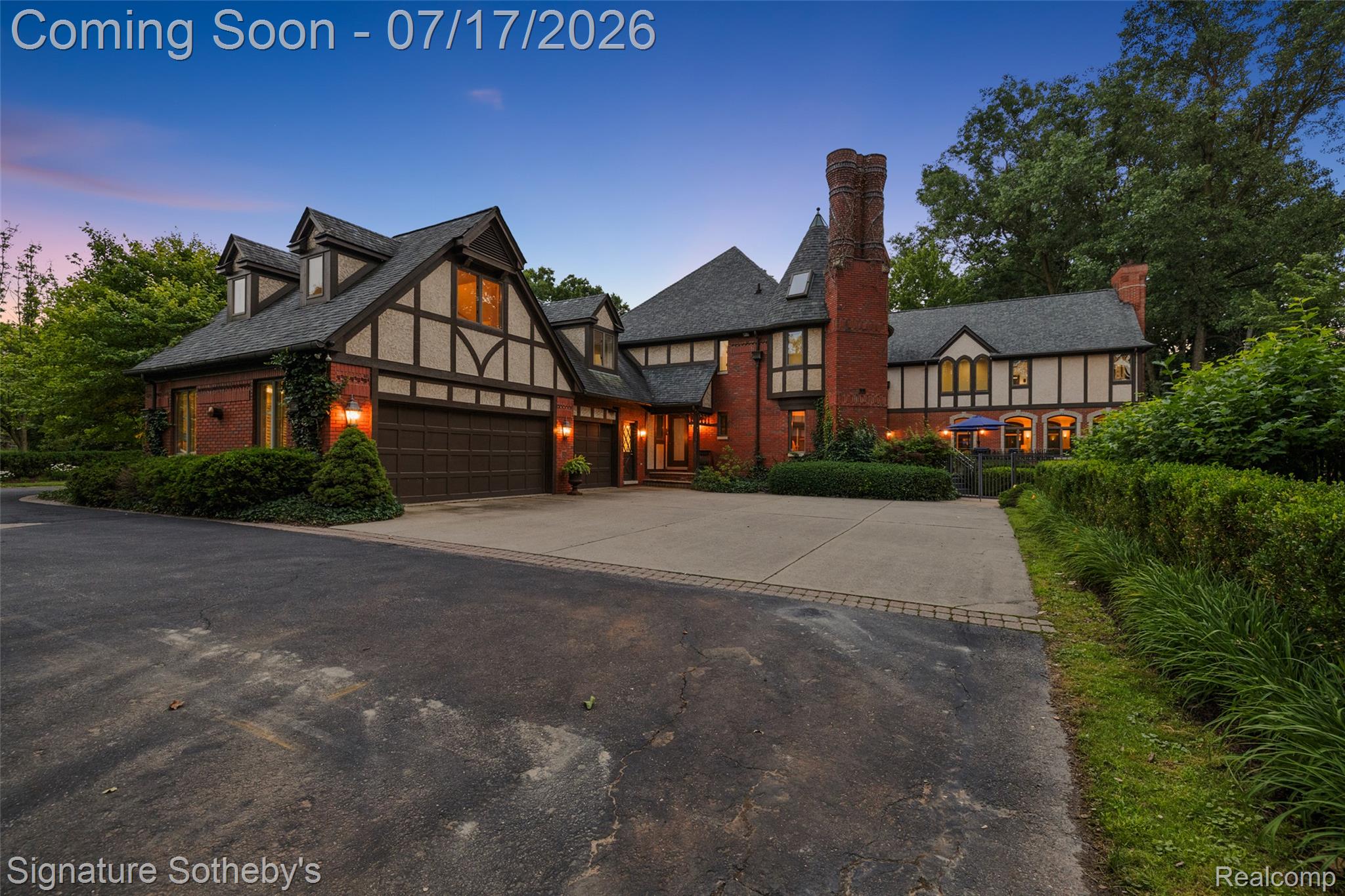 1235 Westview Road Bloomfield Hills, MI 48304 - Photo 71 of 77 189-1235 Westview-189.jpg