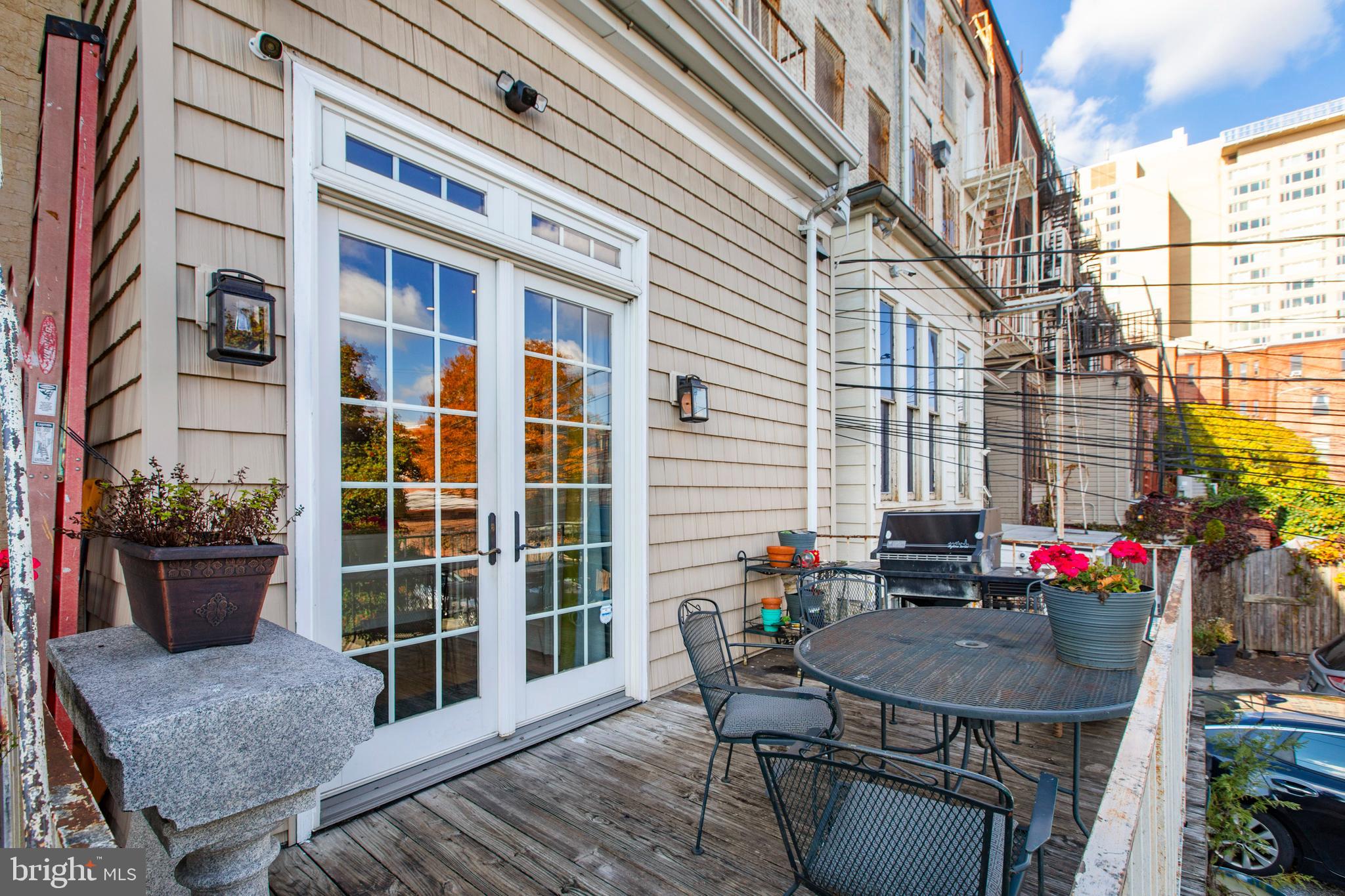 1007 North Calvert Street Baltimore, MD 21202 - Photo 40 of 43 a view of balcony and patio