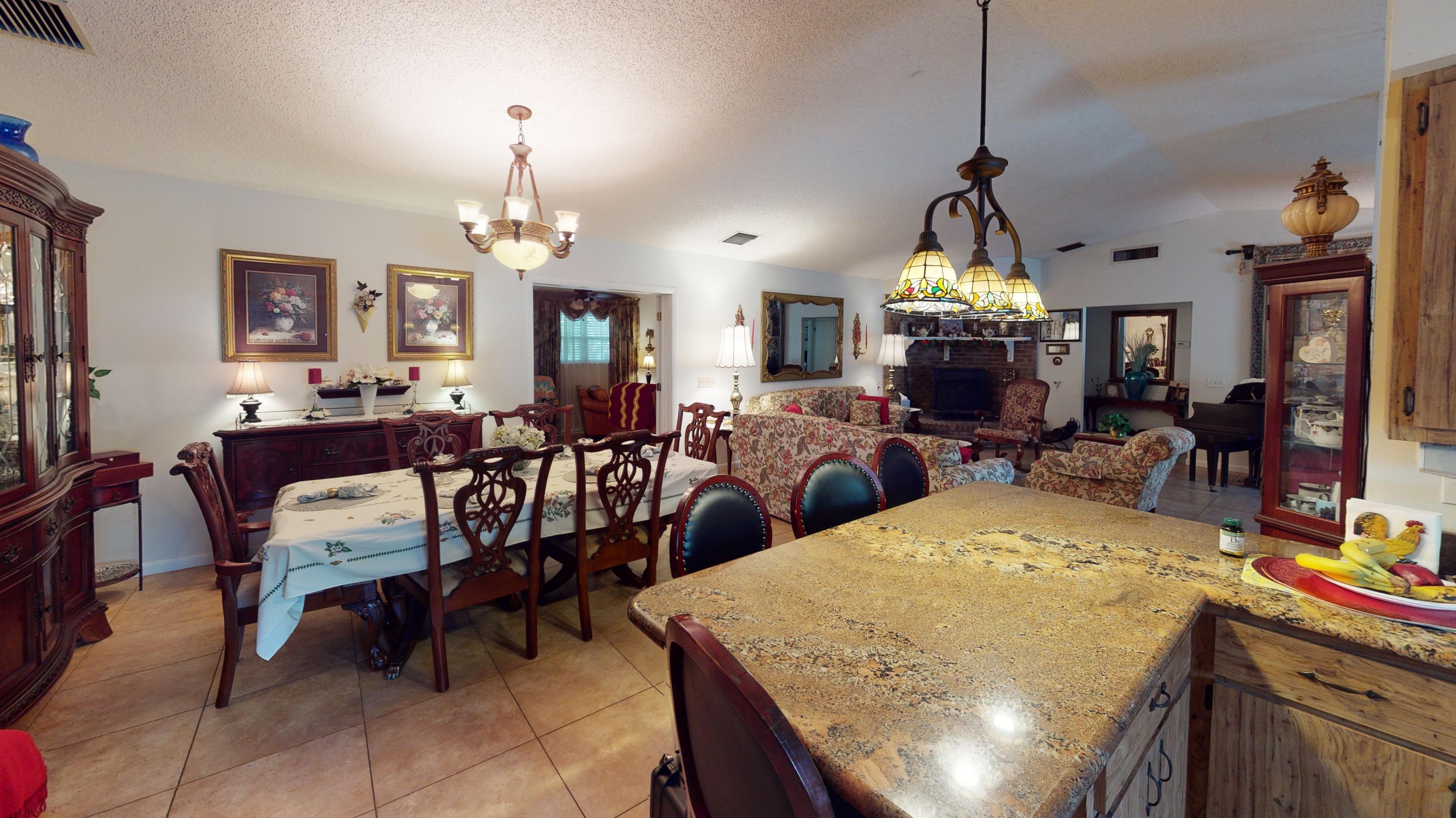 2929 Nicholas Road Fort Pierce, FL 34982 - Photo 9 of 21 Kitchen/Dining Area
