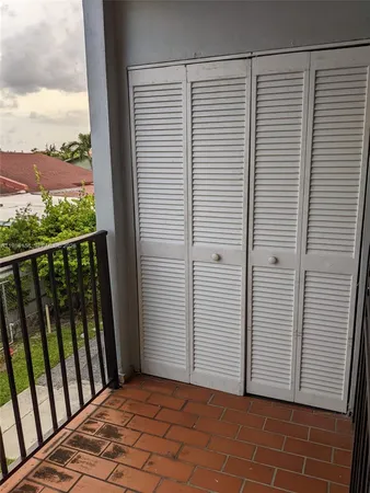 $2,400 | 1340 West 41st Street, Unit 205, Hialeah, FL 33012