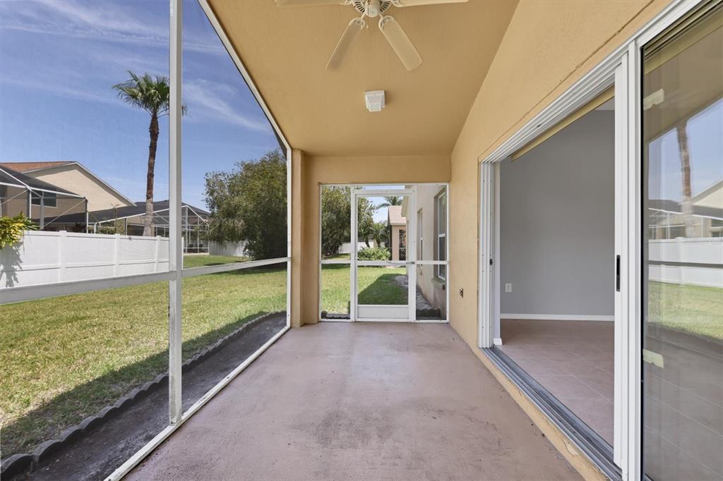 11503 Water Poppy Terrace Lakewood Ranch, FL 34202 - Photo 29 of 46