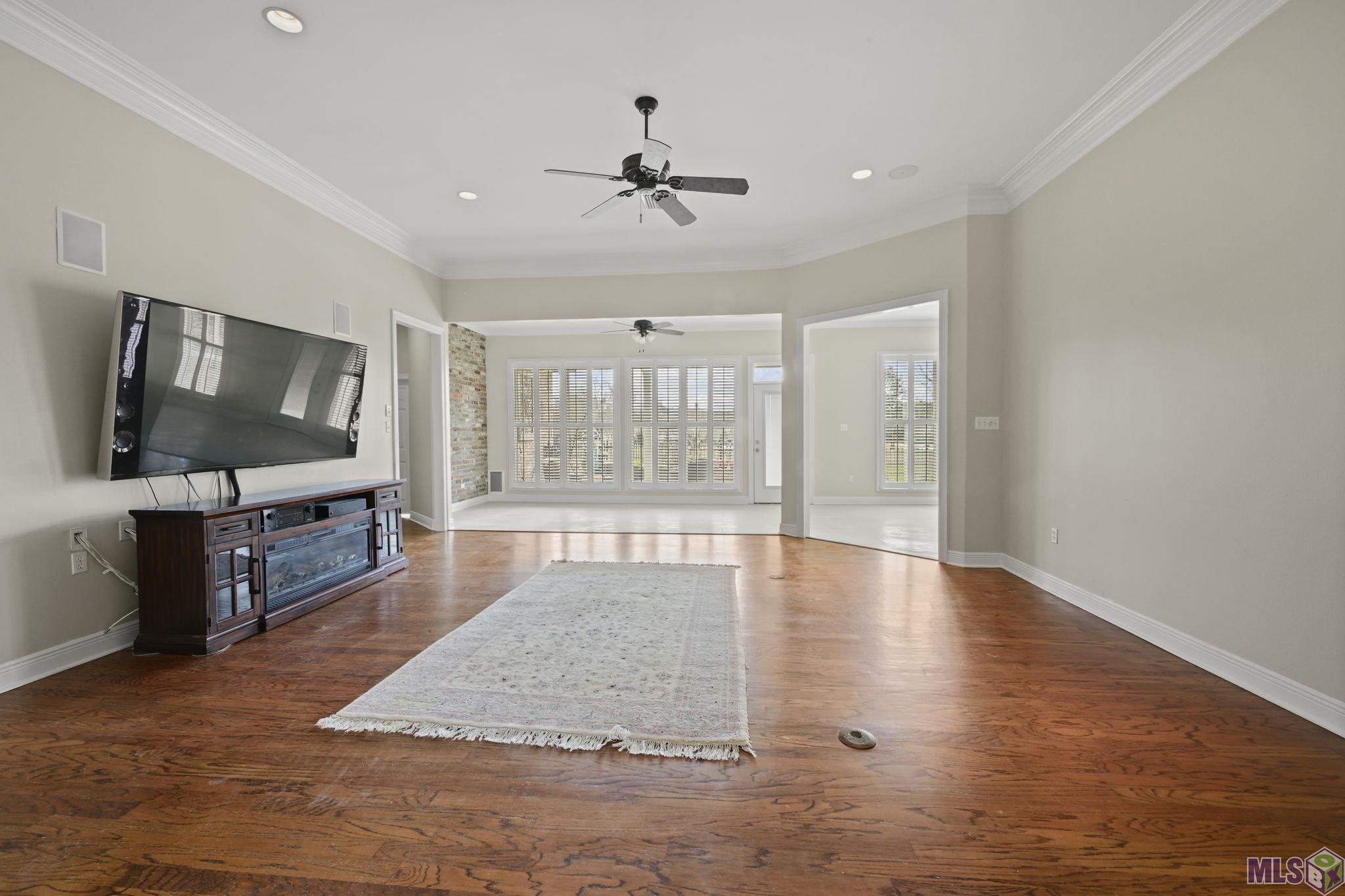 18030 Cascades Avenue Baton Rouge, LA 70810 - Photo 4 of 15