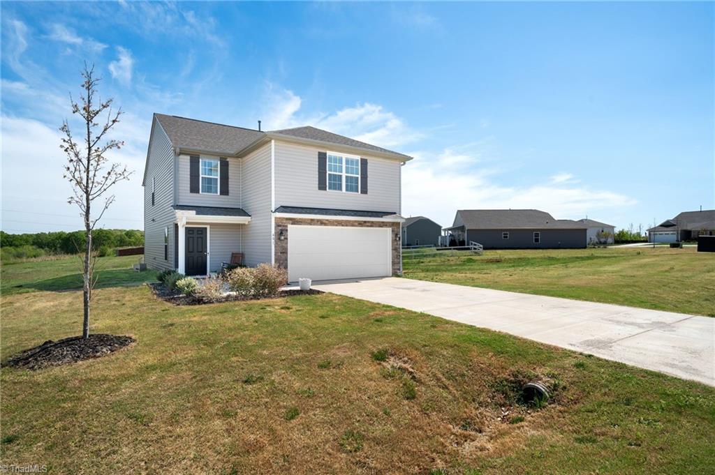 401 Altavista Drive Clemmons, NC 27012 - Photo 5 of 39