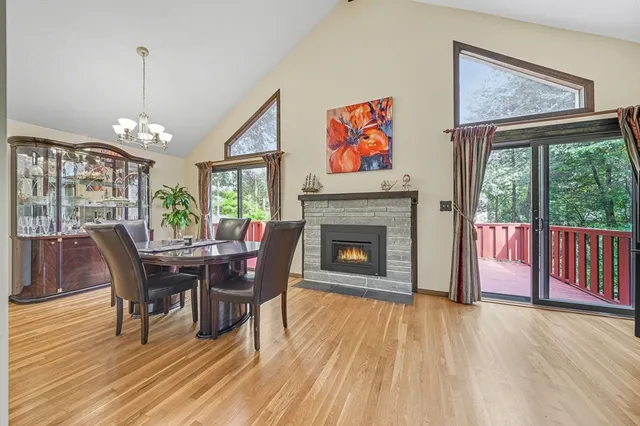 $768,000 | 38 West Elm Street, Hopkinton, MA 01748