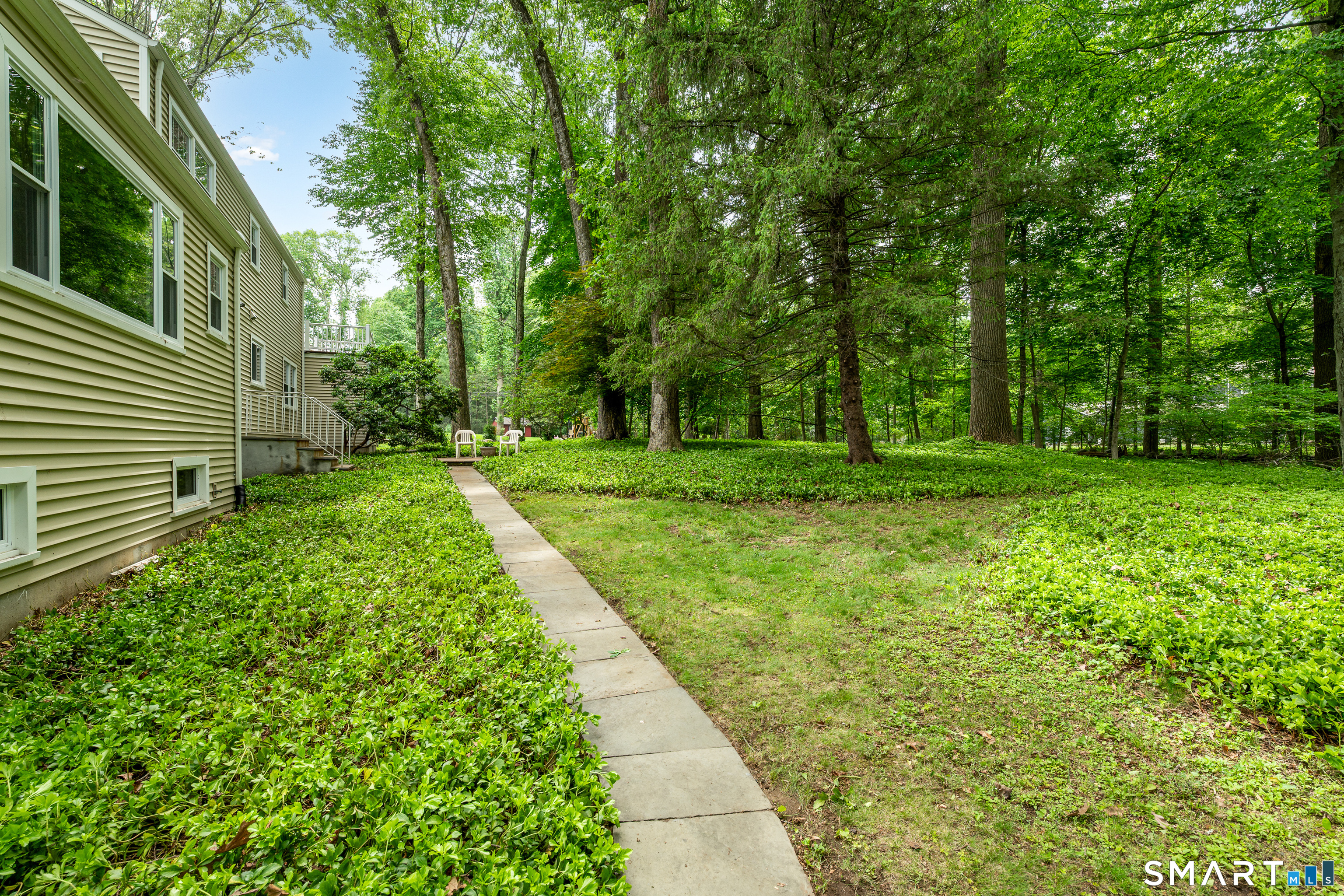 326 Four Brooks Road Stamford, CT 06903 - Photo 35 of 39
