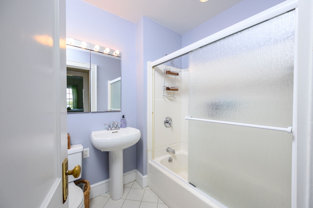 23 Otis Hill Road Hingham, MA 02043 - Photo 19 of 36