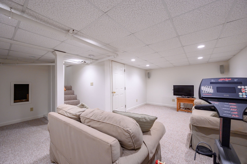 23 Otis Hill Road Hingham, MA 02043 - Photo 21 of 36