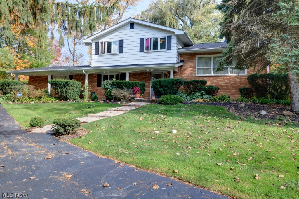 Welcome Home to 4949 Brainard Rd. in Orange!