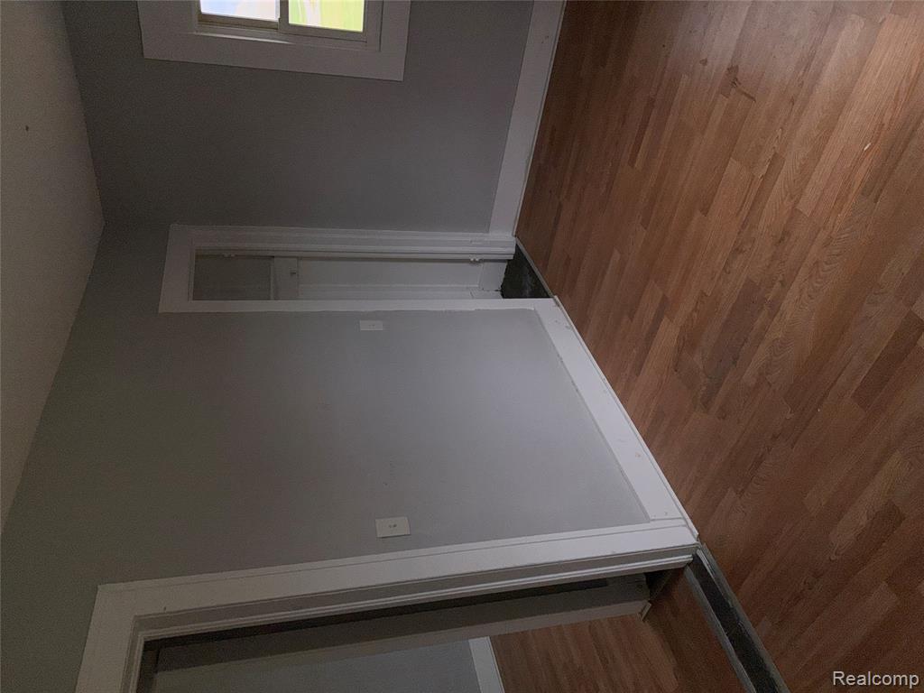 2174 Springle Street Detroit, MI 48215 - Photo 6 of 15