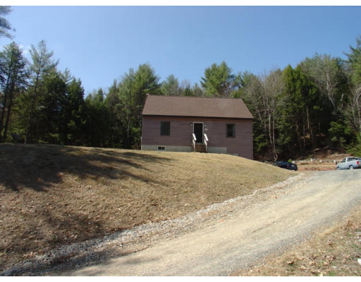 437 Tully Road Orange, MA 01364 - Photo 3 of 13 Gallery Image 3