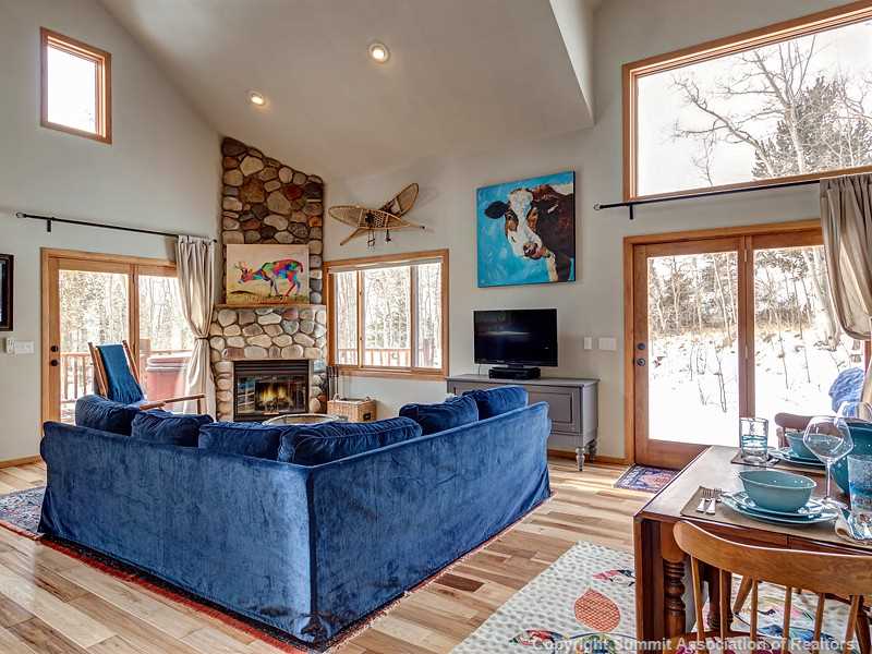 855 Beaver Ridge Road Fairplay, CO 80440 - Photo 21 of 25 Living Room.