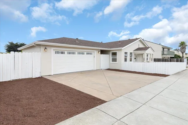 $775,000 | 224 Palm Avenue, Marina, CA 93933