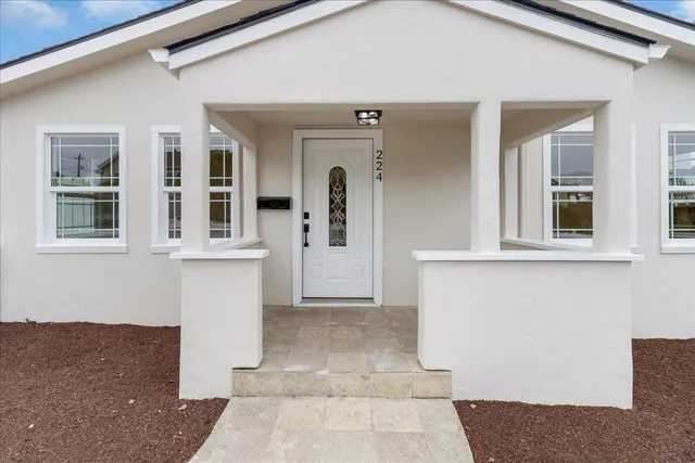 $775,000 | 224 Palm Avenue, Marina, CA 93933