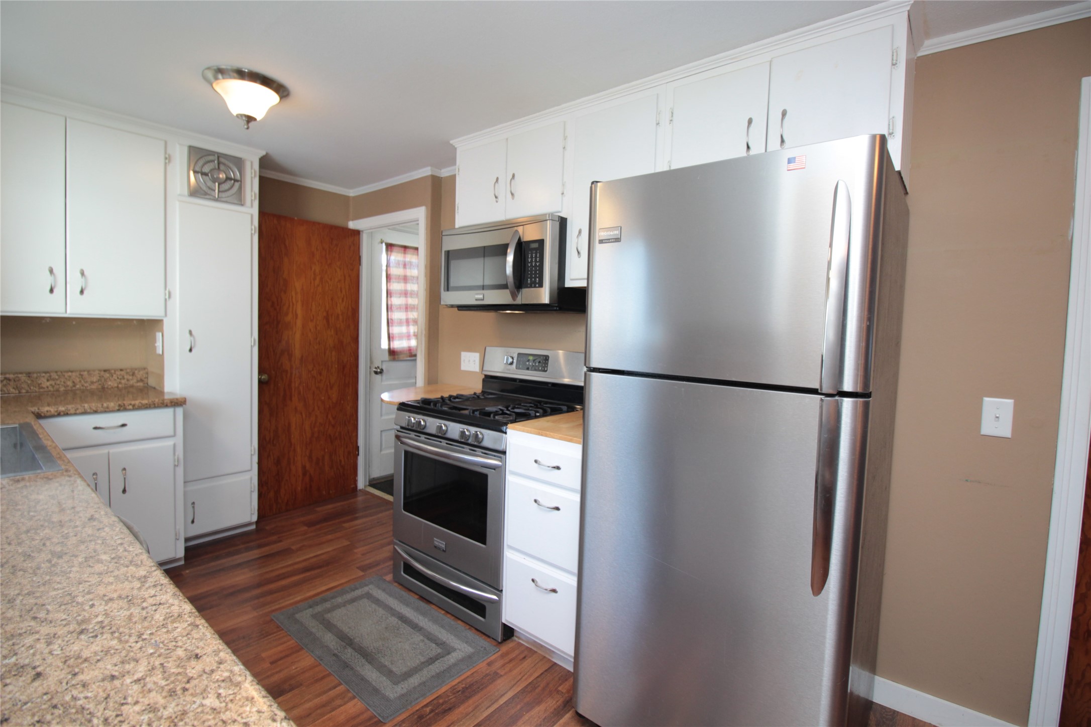 22 Rochelle Road Binghamton, NY 13901 - Photo 9 of 46 Gallery Image 9