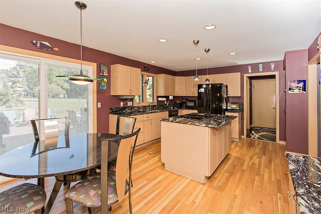 36255 Bainbridge Road Solon, OH 44139 - Photo 19 of 34 Gallery Image 19