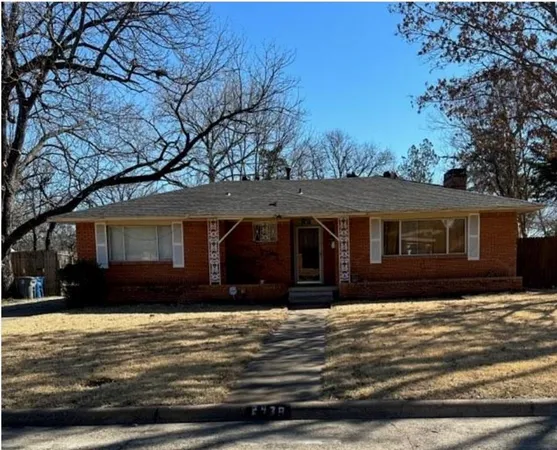 $2,100 | 2438 5 Mile Circle, Dallas, TX 75233