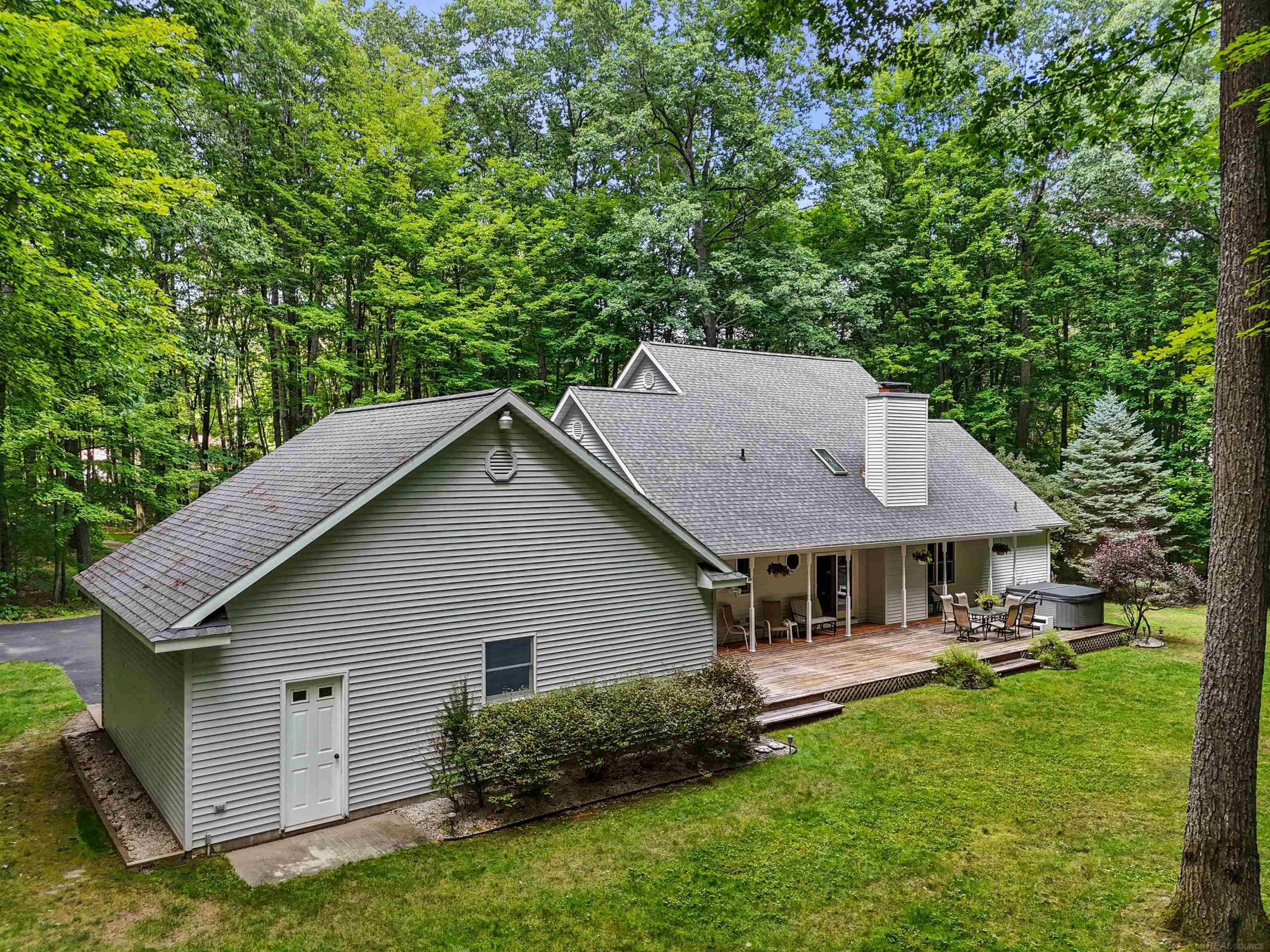 5675 Old Orchard Road Prudenville, MI 48651 - Photo 13 of 49